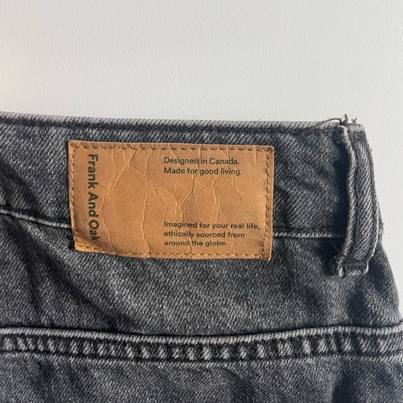 Frank and Oak - Stevie Shorts - Picture 2 of 7